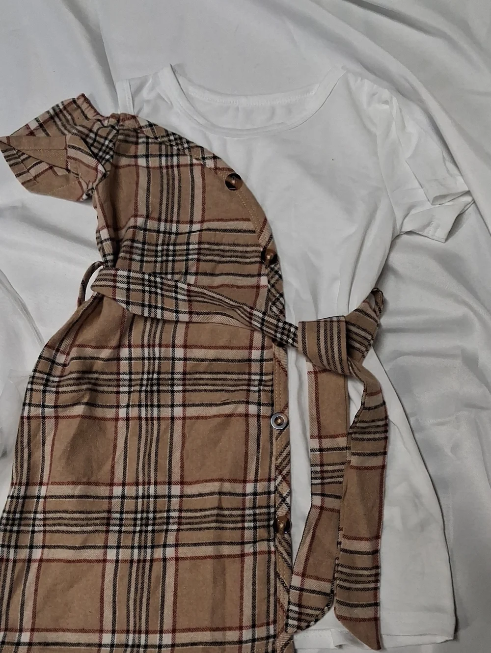 Girls 5T Brown Plaid & White Dress W/belt And 2 Pc White Butterfly Outfit.